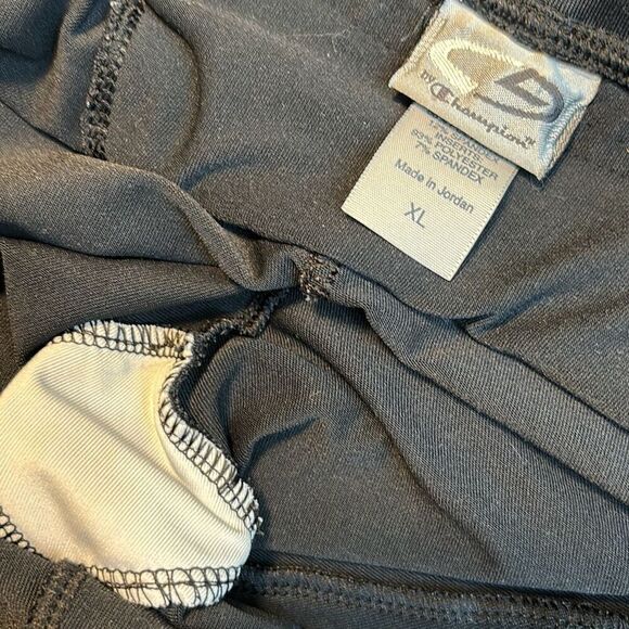 C9 by Champion stretchy 14.5 inch long shorts w back waist zip pocket XL - Picture 11 of 12